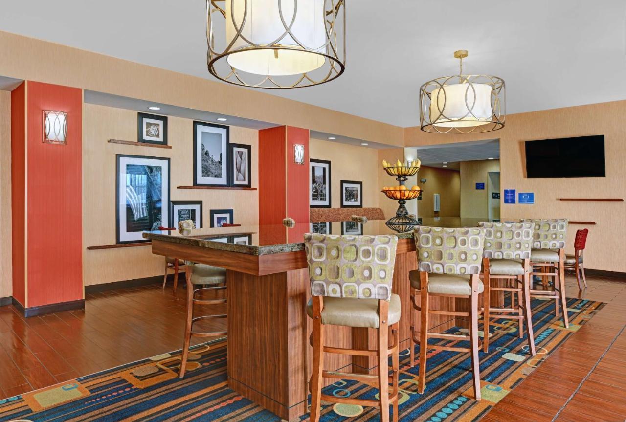 Hampton Inn Deming Buitenkant foto