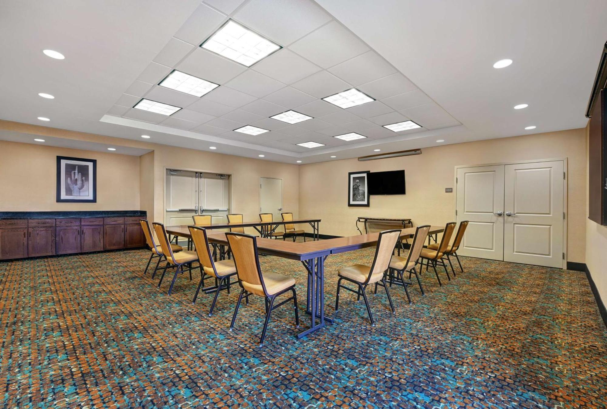 Hampton Inn Deming Buitenkant foto